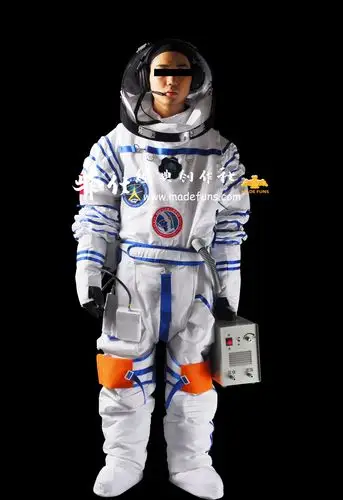 太空服 宇航服 航天服 航空服 出舱服 神九宇航服 神九舱内服b型图片