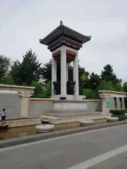 金中都公园-"每天上班我都喜欢提前一站下车穿过这个美.