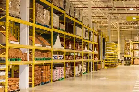 施工材料仓库图片