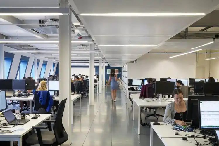 最新服装公司办公室室内装饰设计效果图