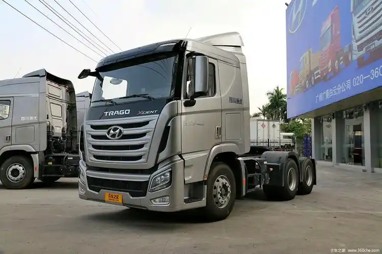 【图】四川现代 xcient创虎p410重卡 410马力 6x4牵引车(平顶)(chm