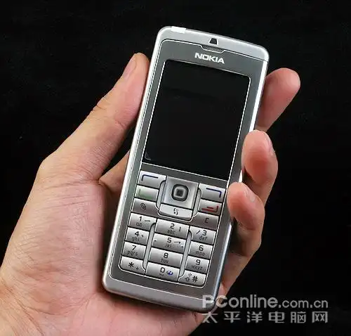 1600万色超清晰屏幕 诺基亚商务智能机e60大赏