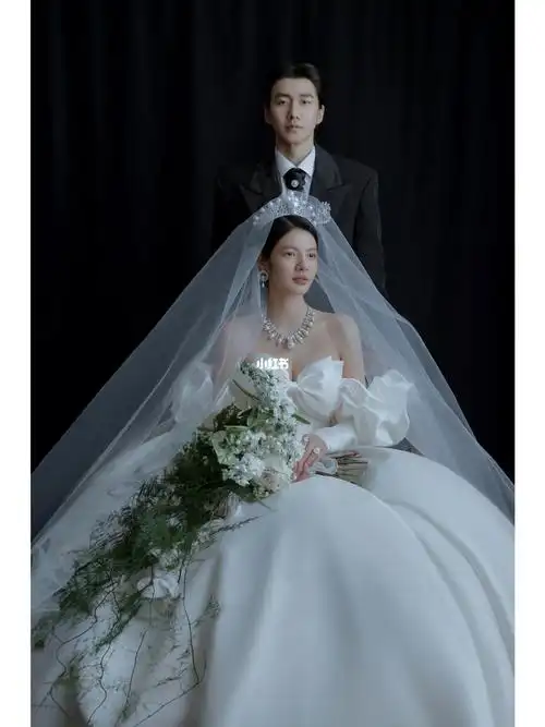 好喜欢这样的主纱婚纱照高级感满满