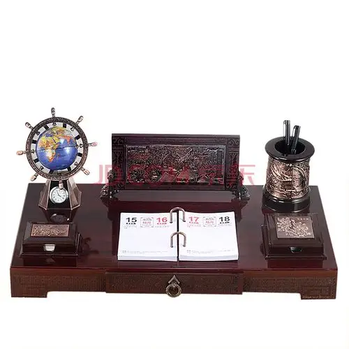 送领导升职礼物老板办公桌装饰品摆件办公室桌面创意文台笔筒送领导