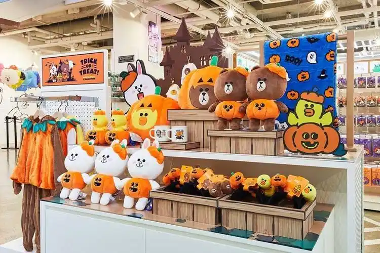 【韩国】别忘了光顾换上万圣节新装的 line friends 专门店啊!