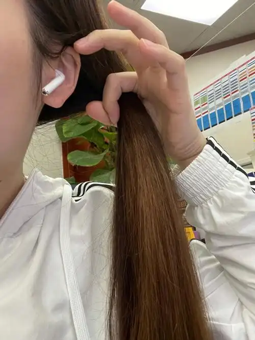 姐妹们这个发量正常吗