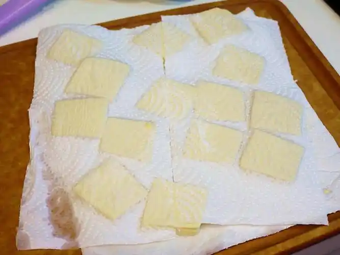 (蛋豆腐在锅内溜冰~)