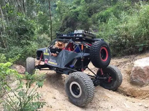 utv越野攀爬车起步价仅10万气势不输牧马人