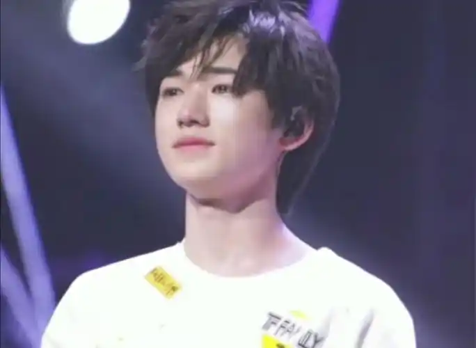 6月13日 14:42   关注  宋亚轩