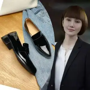 唐晶小皮鞋女乐福鞋尖头2021粗跟单鞋平底职场女鞋工装鞋职业黑色