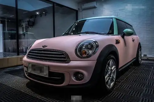 膜呗改色案例想要双拼色的往这里看minicooper改色蒂芙尼蓝 绸缎粉