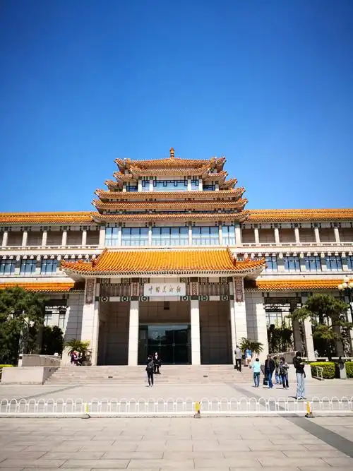 其它 京华踏春-4: 中国美术馆观展 写美篇  我每次回北京,最重要的