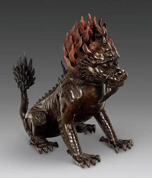 0251 清 铜雕麒麟摆件