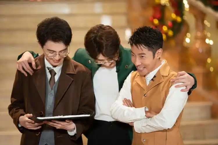 《明星大侦探6》刘昊然白敬亭在线对飚演技 杨蓉谈角色故事哽咽失声