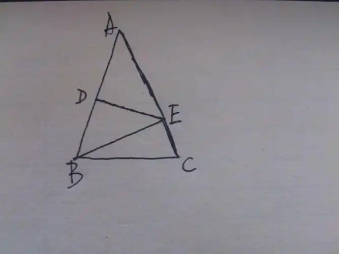 如图,在三角形abc中,ab=ac,ab的垂直平分线交ac于点e,垂足是点d,若