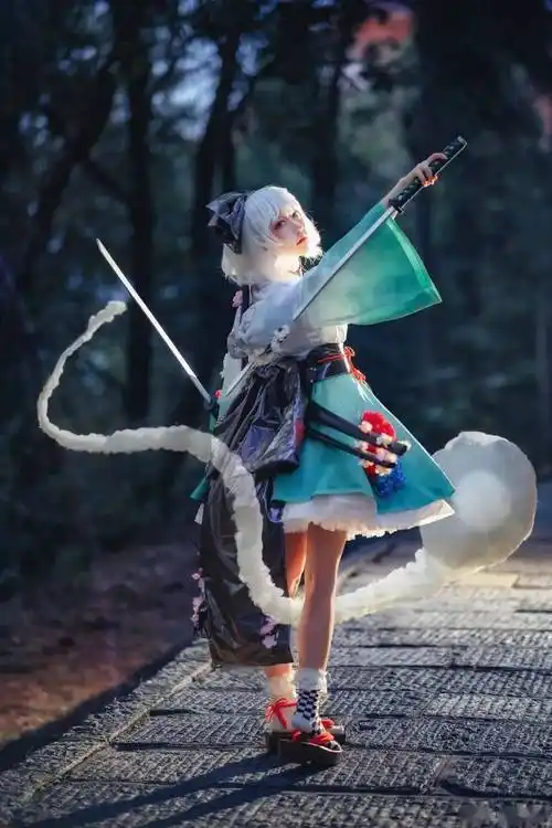 二次元cos魂魄妖梦