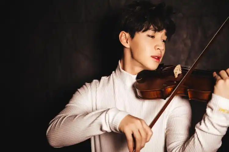 刘宪华小提琴 - 堆糖,美图壁纸兴趣社区