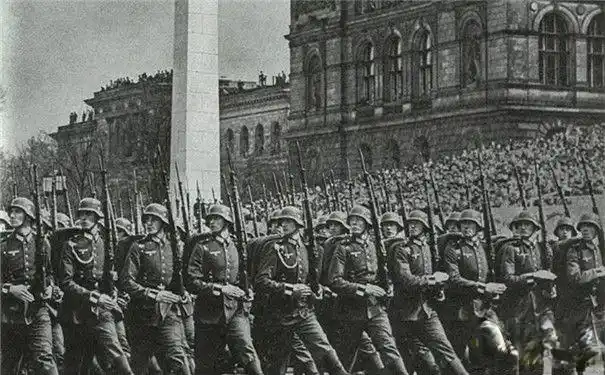 二战转折点有三个分别是二战经典战役有哪些