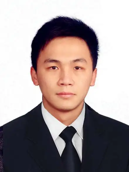 谁可以帮我p个正装,白底,西装