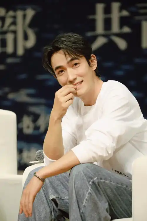 朱一龙电影河边的错误##电影河边的错误##朱一龙 北大##河边的次篌