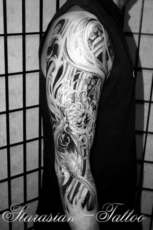 天使翅膀纹身图案大全 后背纹身女天使的图片 翅膀满背纹身图片大全