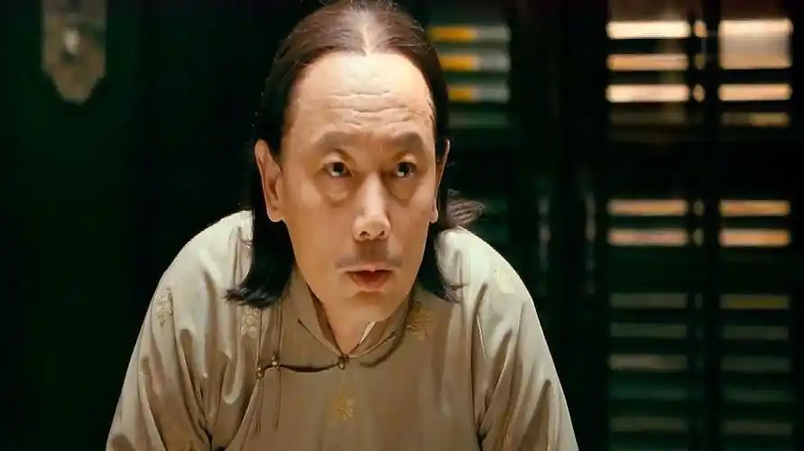 妻子被黑帮杀害,警察选择包庇,特种兵丈夫灭掉整个黑帮,犯罪片