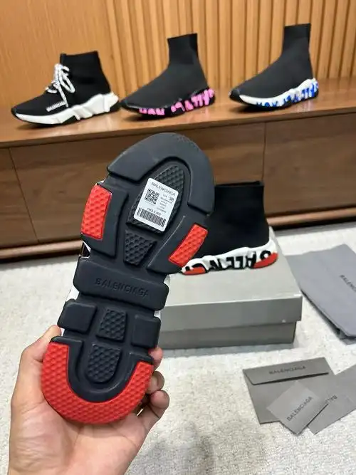 #今日新款推荐 #好鞋推荐  #巴黎世家袜子鞋    码数: - 抖音