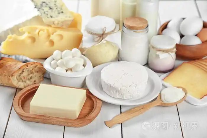 组的新鲜乳制品