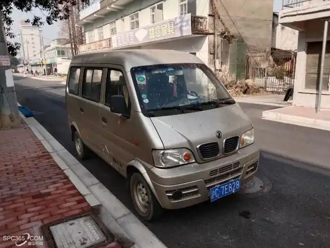 东风小康面包车首牌 2013年0.6万石化/1月30日斯科达速派1.