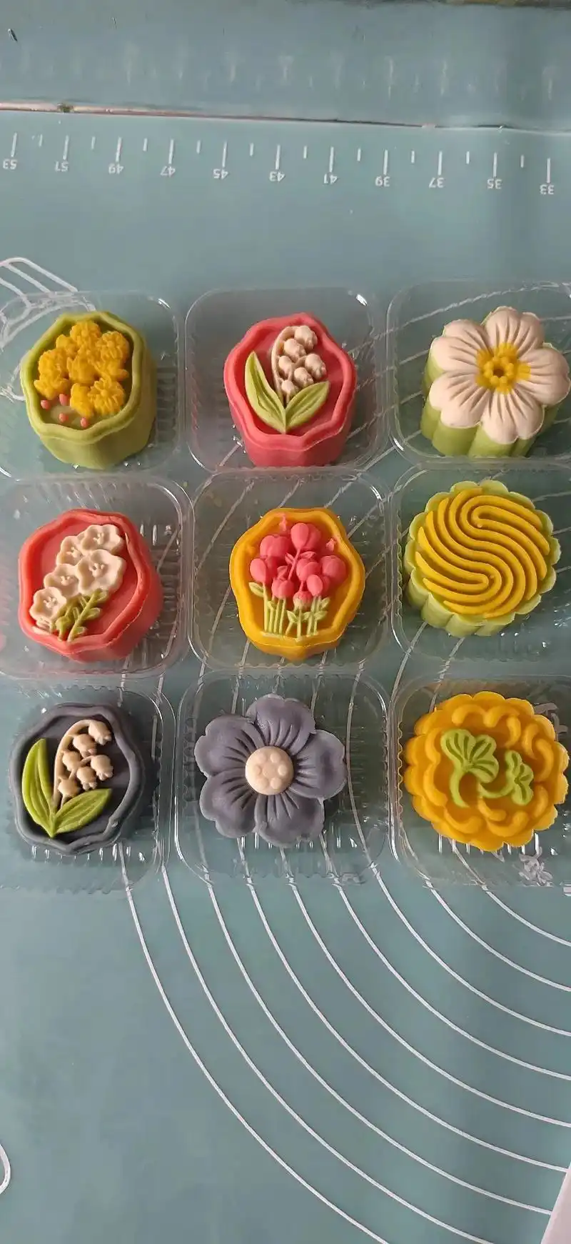 中秋节快乐 #手工月饼#自制月饼  - 抖音