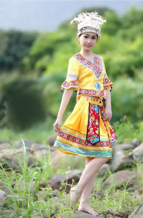 清新可爱的苗族女孩【美女素材】 - 我是一片云 - 我是一片云