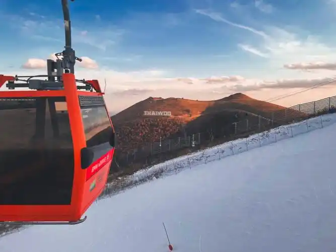 北京滑雪崇礼太舞滑雪场开板