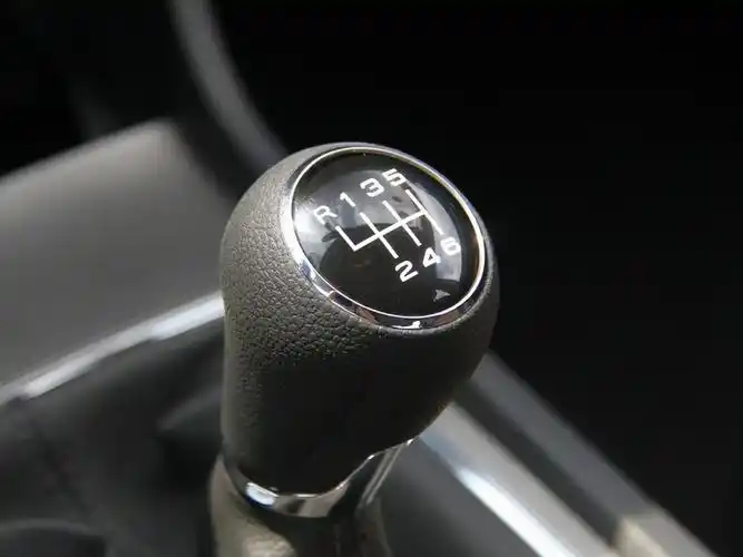 手动车怎么变换档位(手动车怎么变换档位了)手动挡车档位介绍图解  第