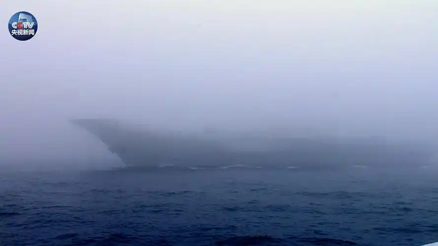 穿云破雾——海上阅兵纪实