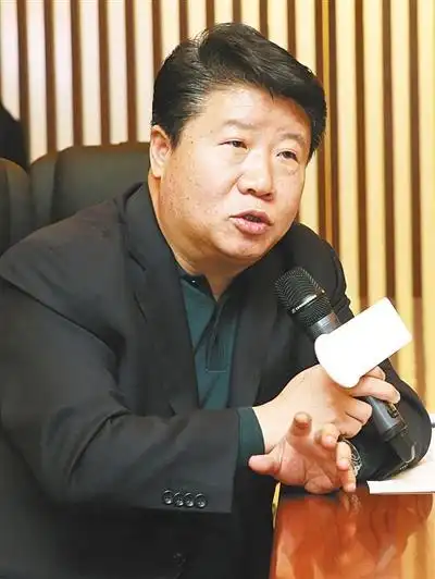 全国人大代表燕达集团董事长李怀参加京津冀医疗协作论坛