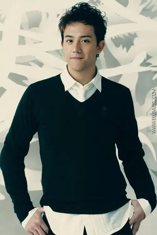 香港十大渣男,劈腿家暴是入门,吃软饭要分手费,一个比一个奇葩