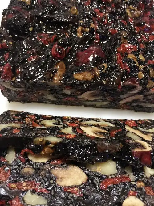 固体阿胶糕的功效与作用阿胶膏和阿胶糕的区别是什么