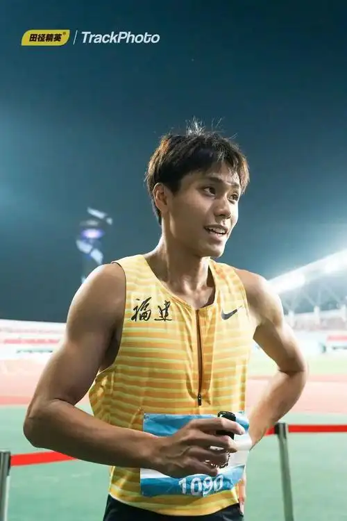 2020年7月由鼓楼区少体校输送福州市体育工作大队,教练陈莺;2021年9月