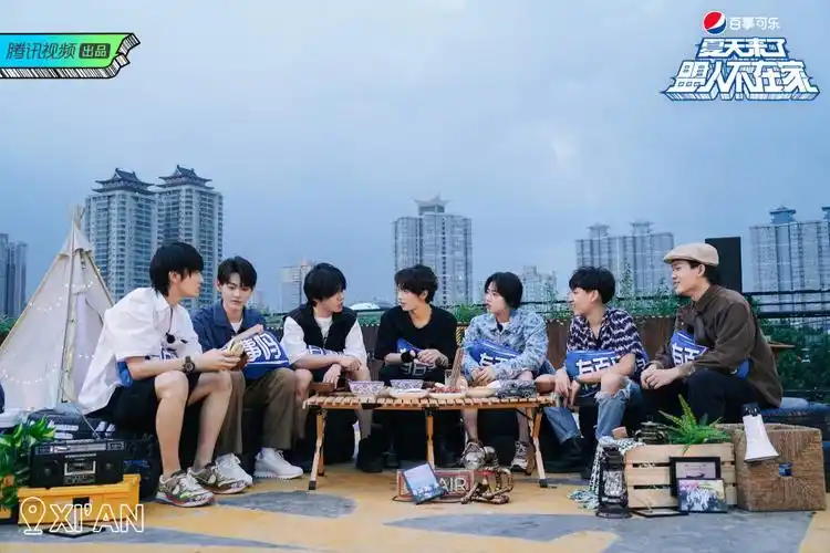 明日之子5官宣王源火锅四手联弹学员集体亮相吴宇恒来了