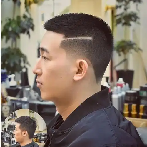 男生夏季就留这三种酷帅发型,清爽自然又时尚,好打理又有男人味