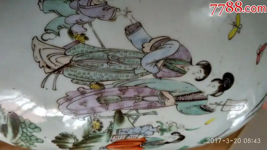 晚清民国黄子珍冬瓜罐子一只,品相如图.