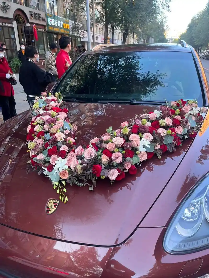 整理了一下作品图集,十一国庆旺季需要花车的朋友请一 - 抖音