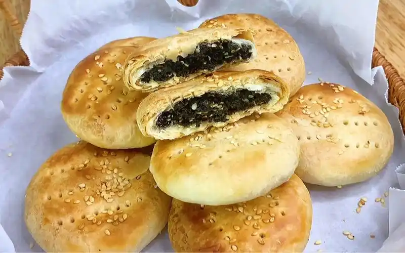 浙江美食台州特色海苔饼,香气四溢酥到掉渣,买一次得排队一小时