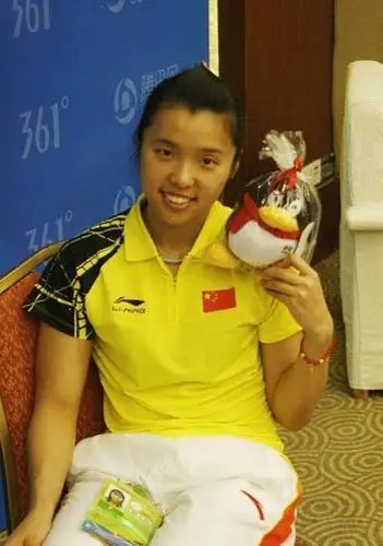 中国羽毛球名将田卿