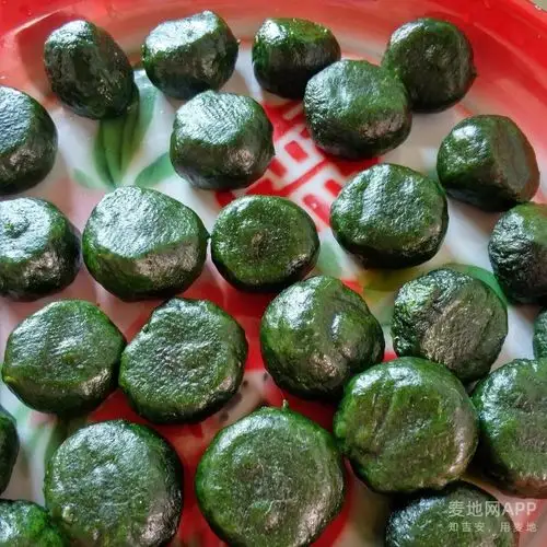 好想吃这个艾叶米果
