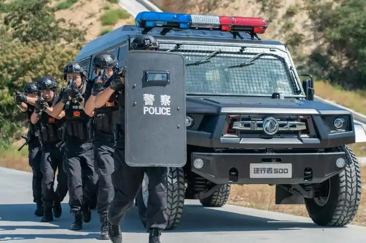 东风猛士携手大应急领域相关政府采购单位助力应急保障能力提升