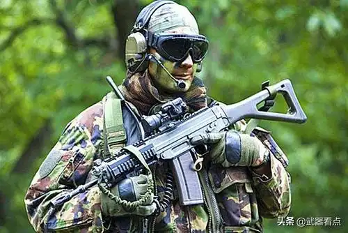 军事丨瑞士sg551lb突击步枪装备多国都能看到它的身影
