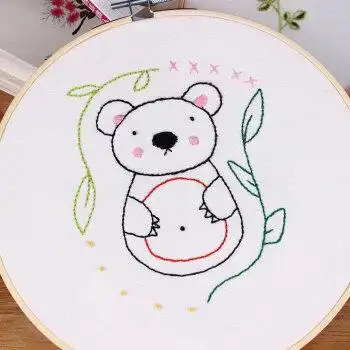 千秋颂小动物刺绣初学制作布艺材料包儿童刺绣可爱卡通线绣立体欧绣