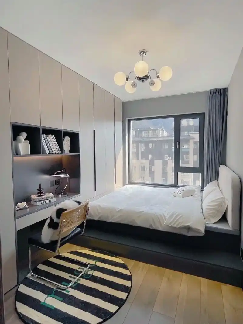 书桌77衣柜77床77书柜一体的榻榻米小房间!颜值又高,功能强大!