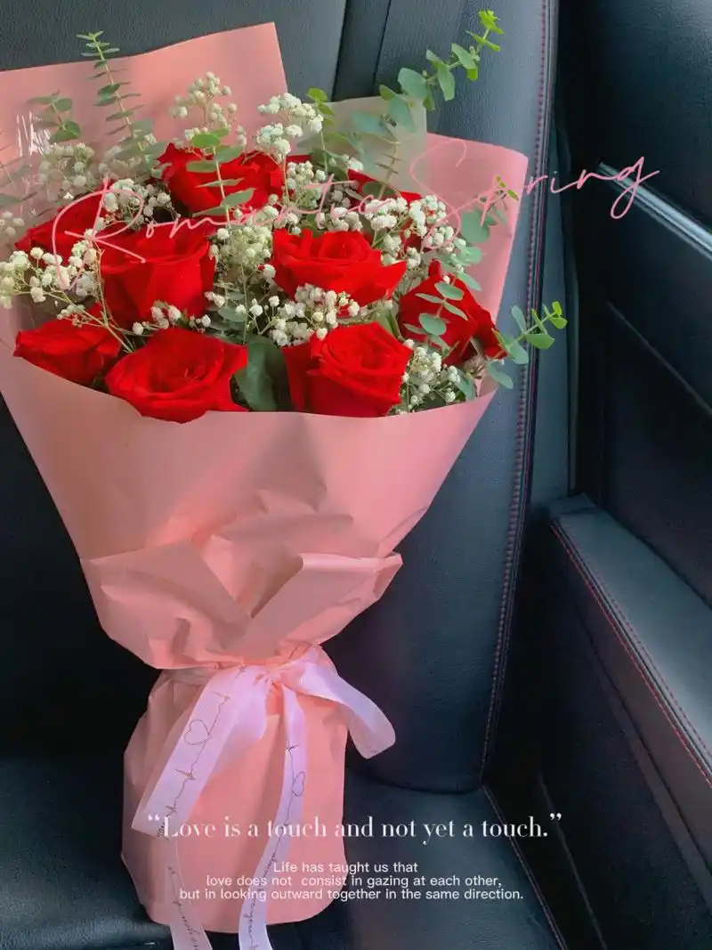 男朋友送的玫瑰花不舍得扔,怎么办?